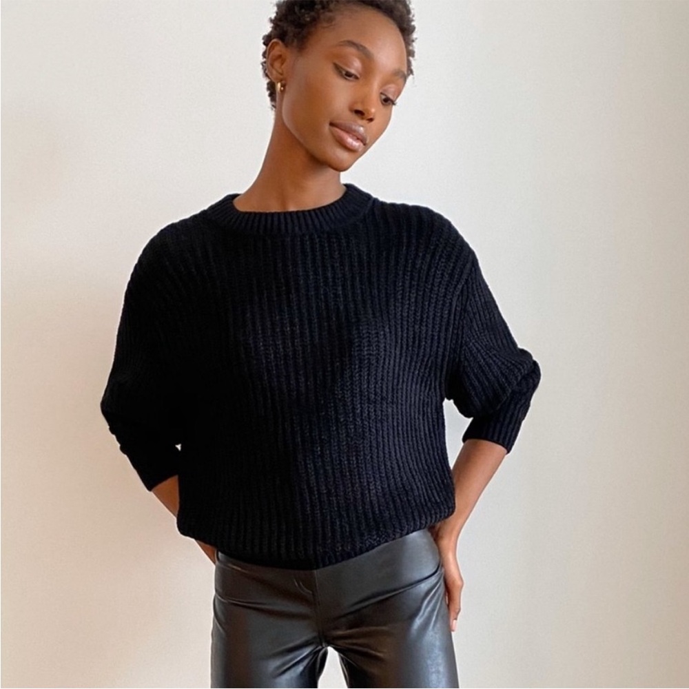 Aritzia | Wilfred | The Essential Chenille Sweater in Black Size M